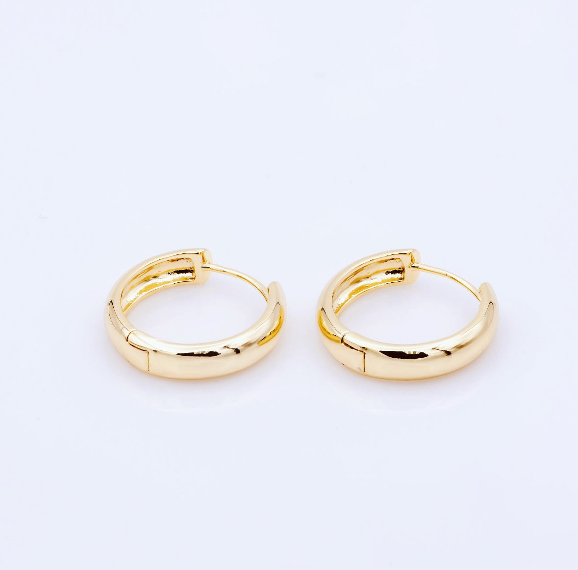 Layla Hoops
