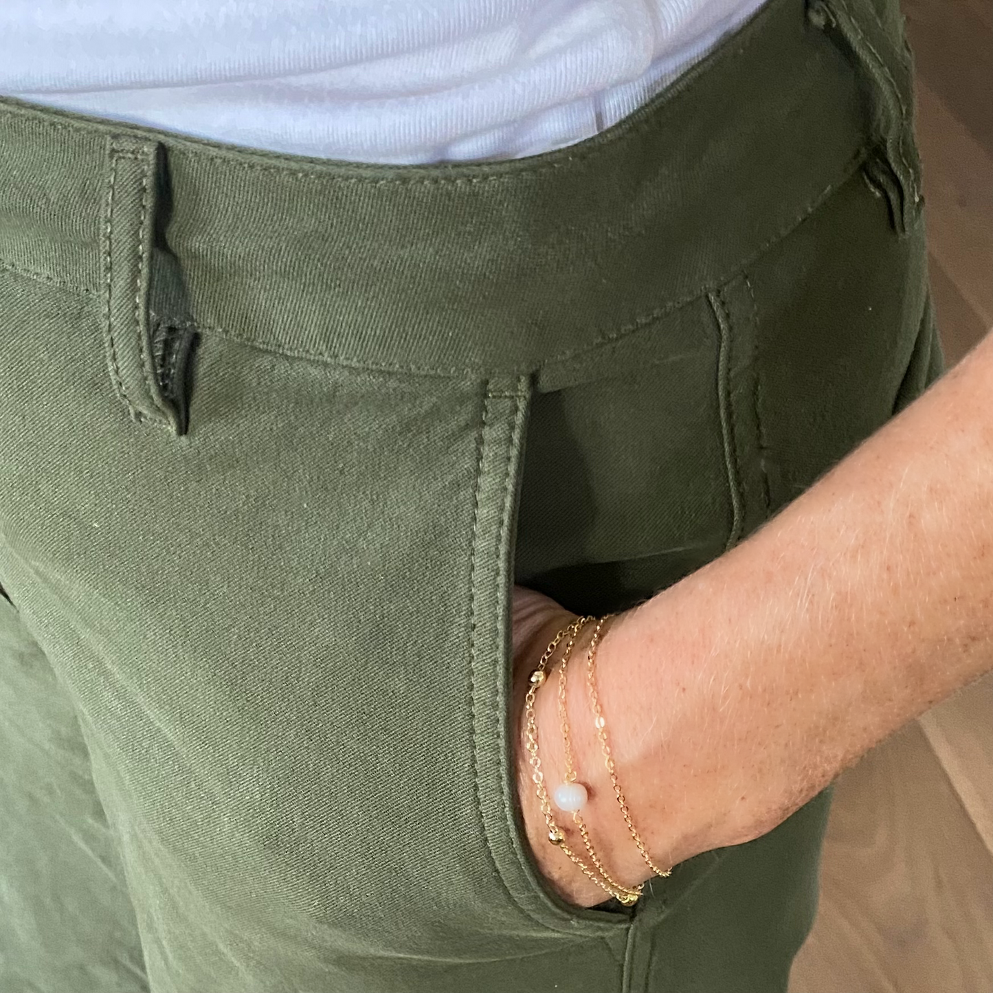 Delicate Gold Bracelet Set