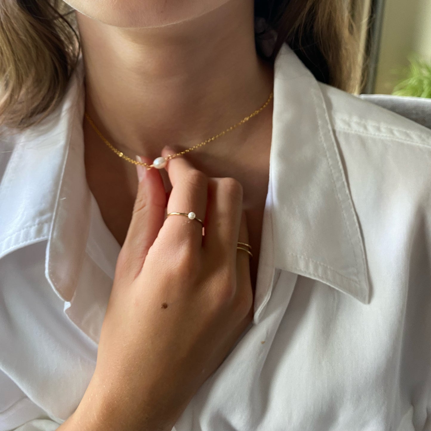 Dainty Pearl Necklace | Minimalist Layering Necklace