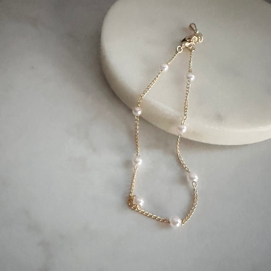 Phoebe Pearl Anklet | Dainty Beaded Anklet