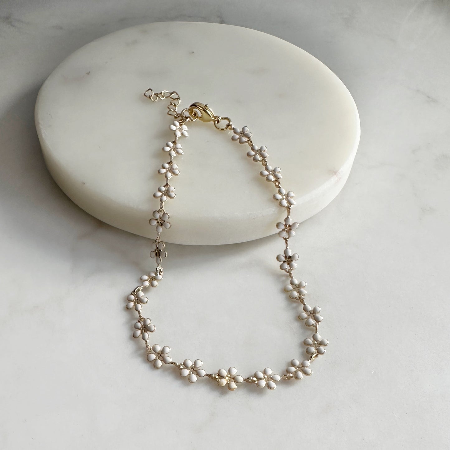 Daisy Anklet | Delicate White & Gold/Silver Flower Anklet