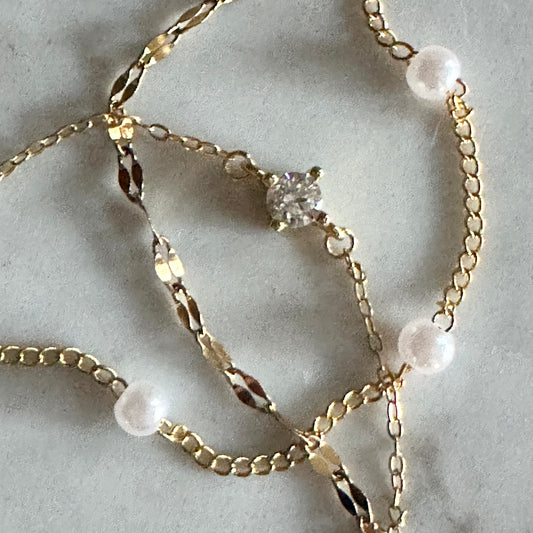 Stones and pearls bracelet set