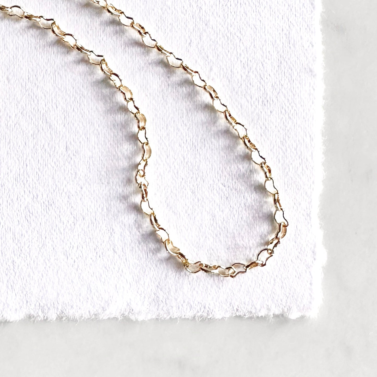 Amore Chain