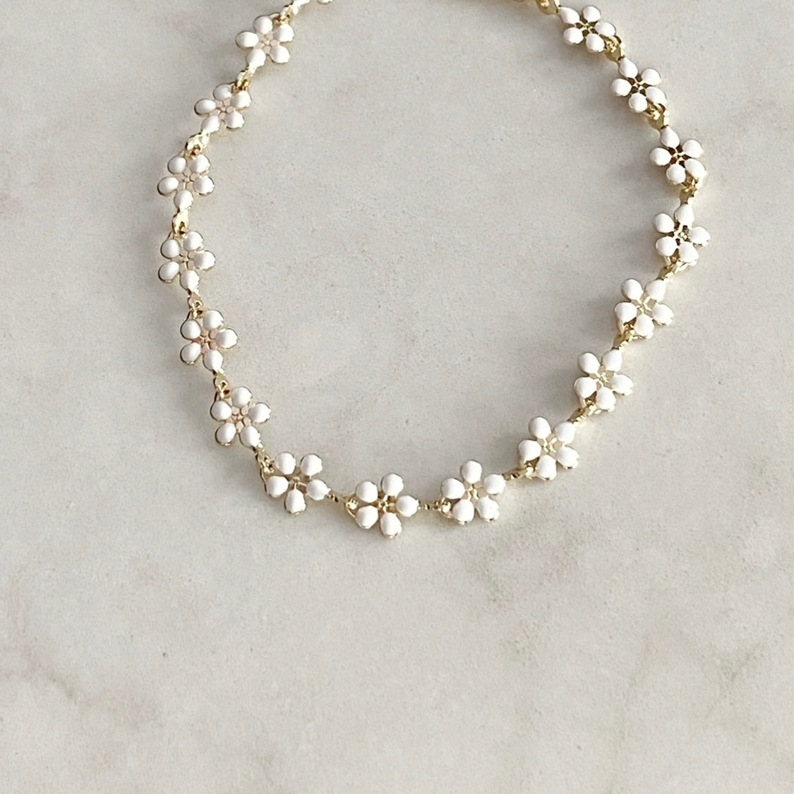 Daisy Anklet | Delicate White & Gold Flower Anklet
