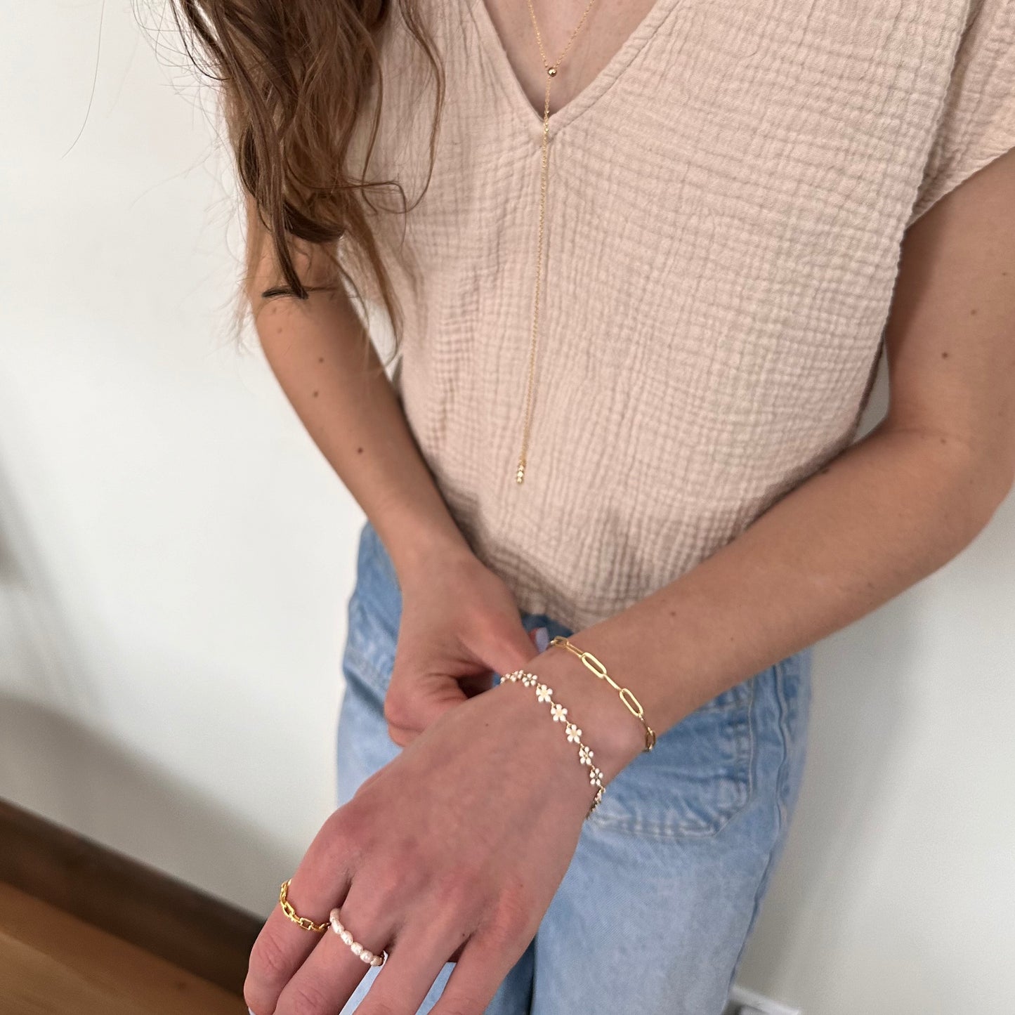 Pearl & Gold stretch ring