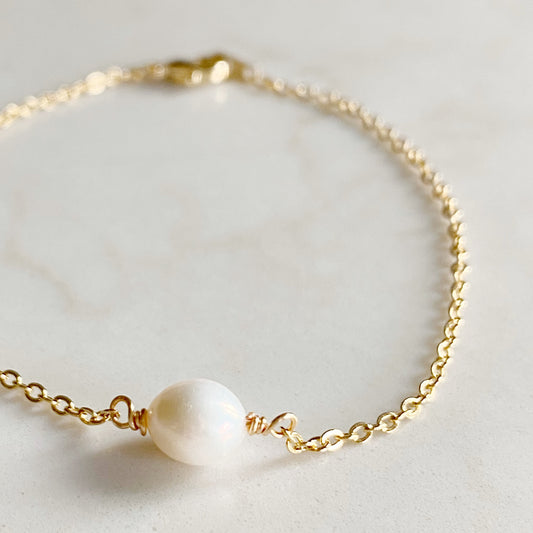 Dainty Pearl Bracelet | Freshwater Pearl Bracelet