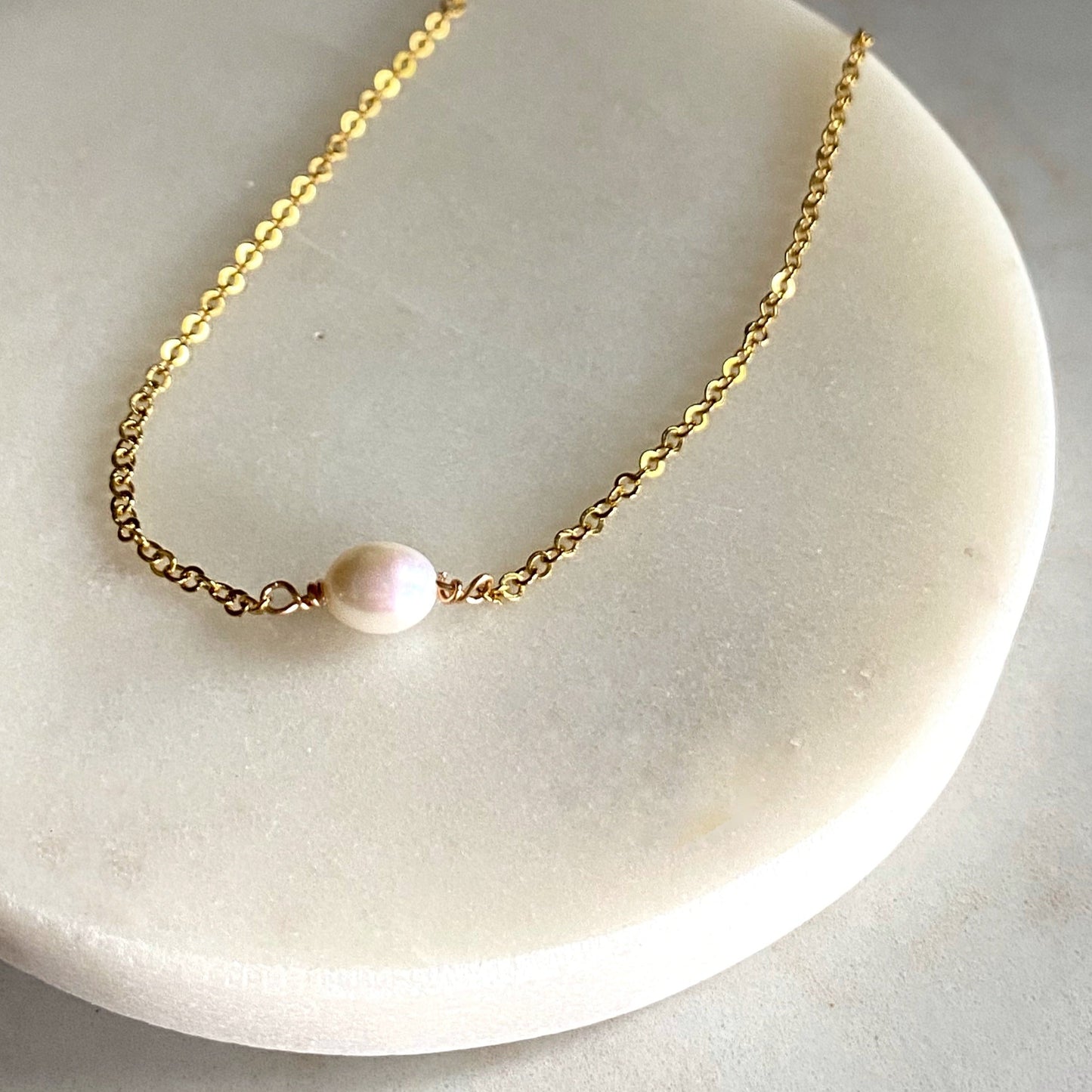 Dainty Pearl Necklace